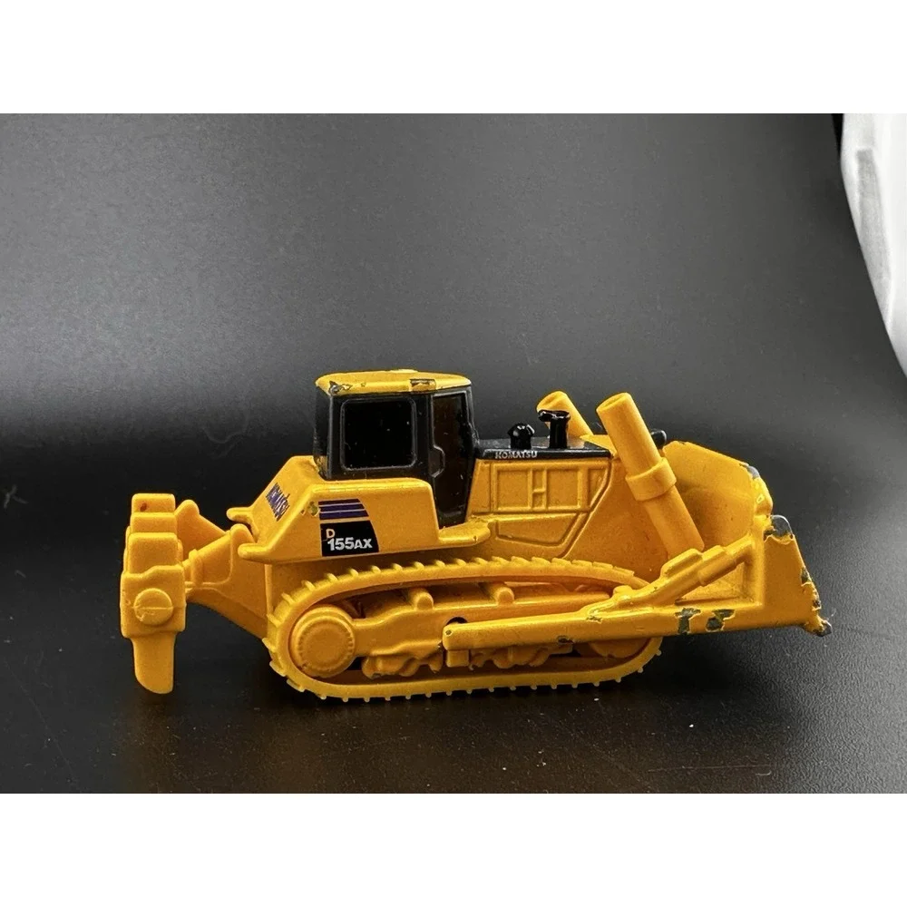 Tomica KOMATSU BULLDOZER D155AX-6 Tomy #56 1/109 Scale 2008 Metal Construction
